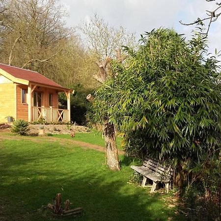 Au Calme Dans Etretat Bed & Breakfast Exterior foto